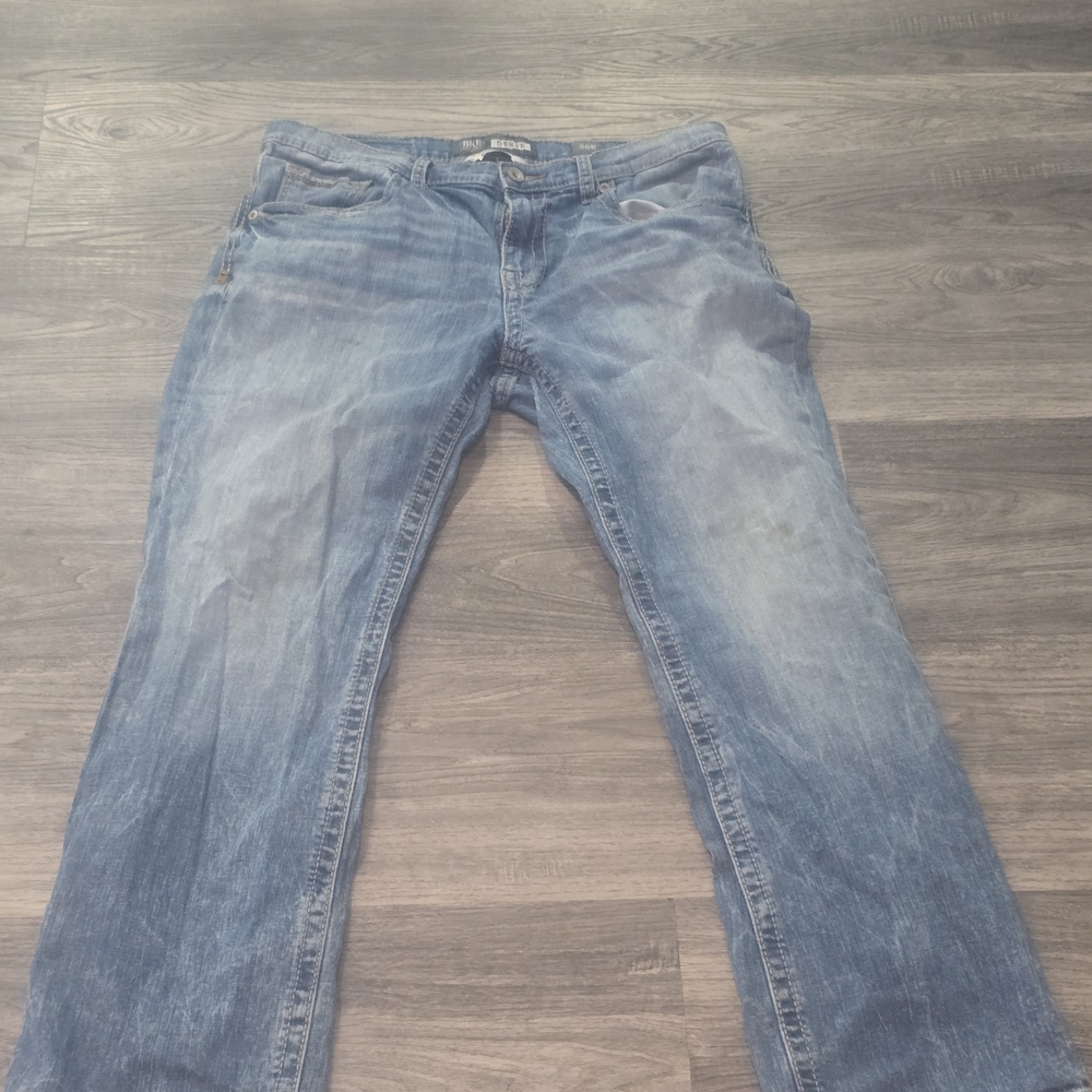 BKE Men’s Light Blue Straight Jeans